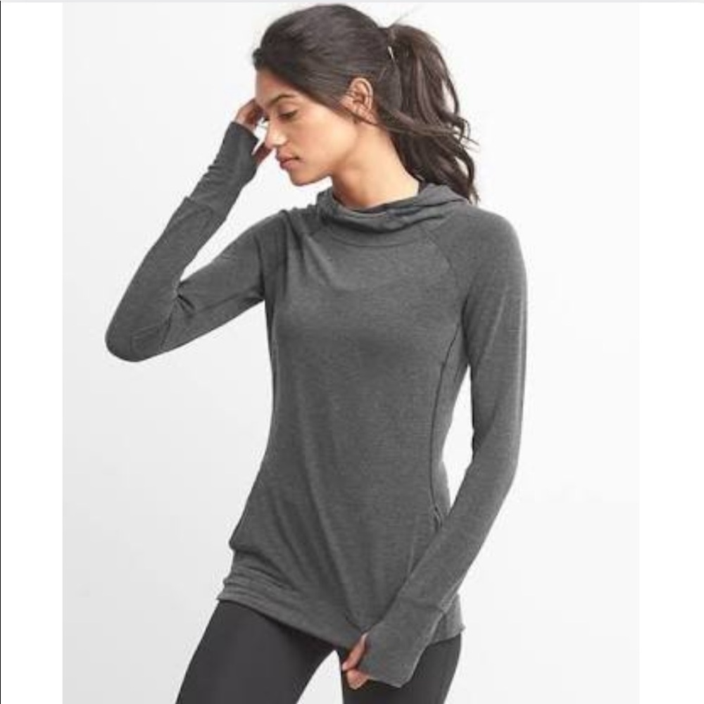 Gap Workout shirt